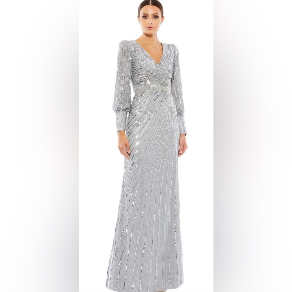 Mac Duggal beautiful long sequin dress with button sleeves.